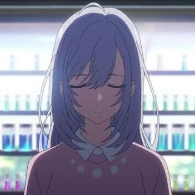 偶遇孔刘与男子搭肩散步